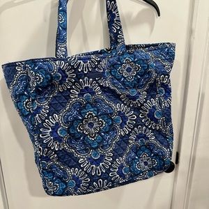 Vera Bradley large tote bag